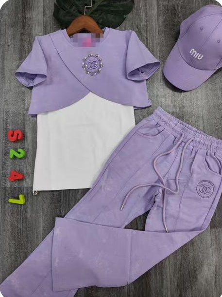 Ensemble Jogging Cache-Cœur Lilas